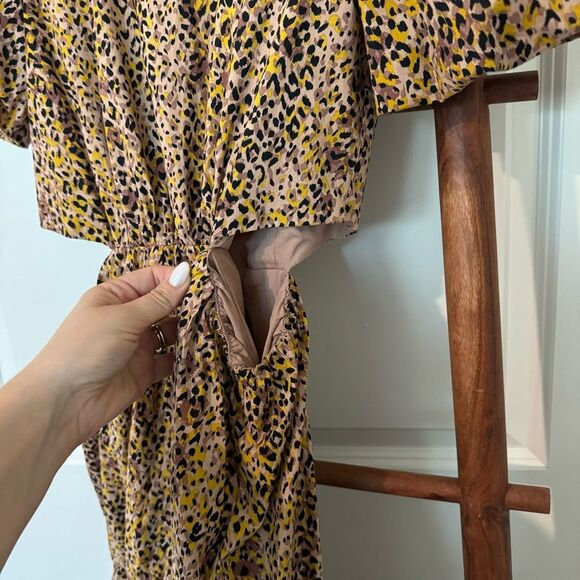 WAYF Plaza Cutout Tiered Maxi Dress Puff Sleeve Animal Cheetah Brown Color Small - Picture 3 of 13